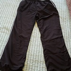 Athletic pants